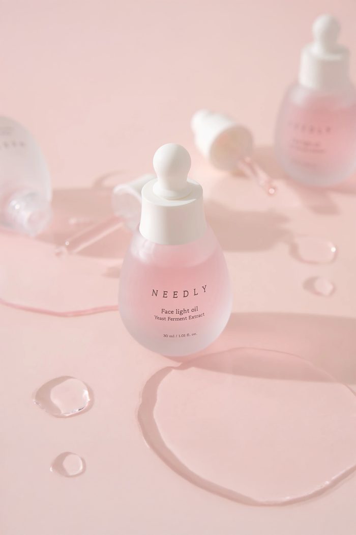 Needly Face Light Oil - Ulei facial lejer pentru stralucire naturala - HER