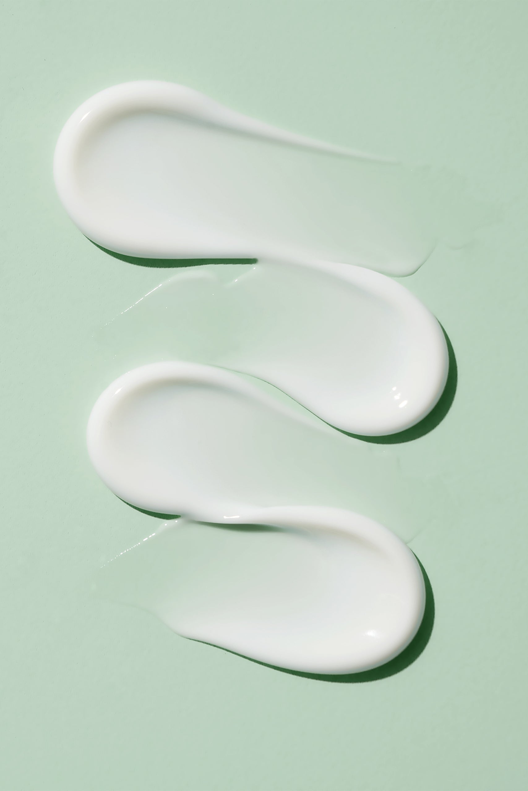 Centella Sun Cream - Crema de protectie solara cu extract de Centella Asiatica - HER