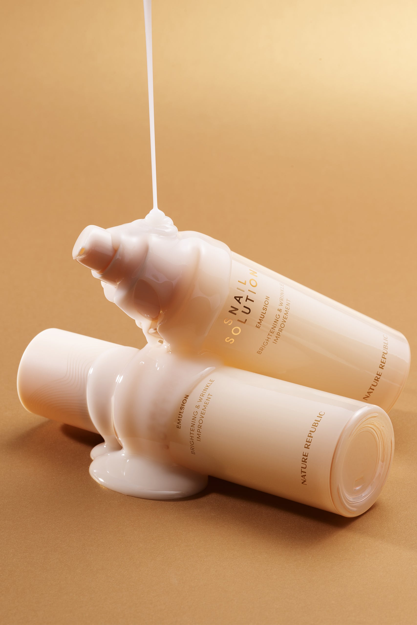 Snail Solution Skin Emulsion - Emulsie hidratanta cu Extract de Melc - HER