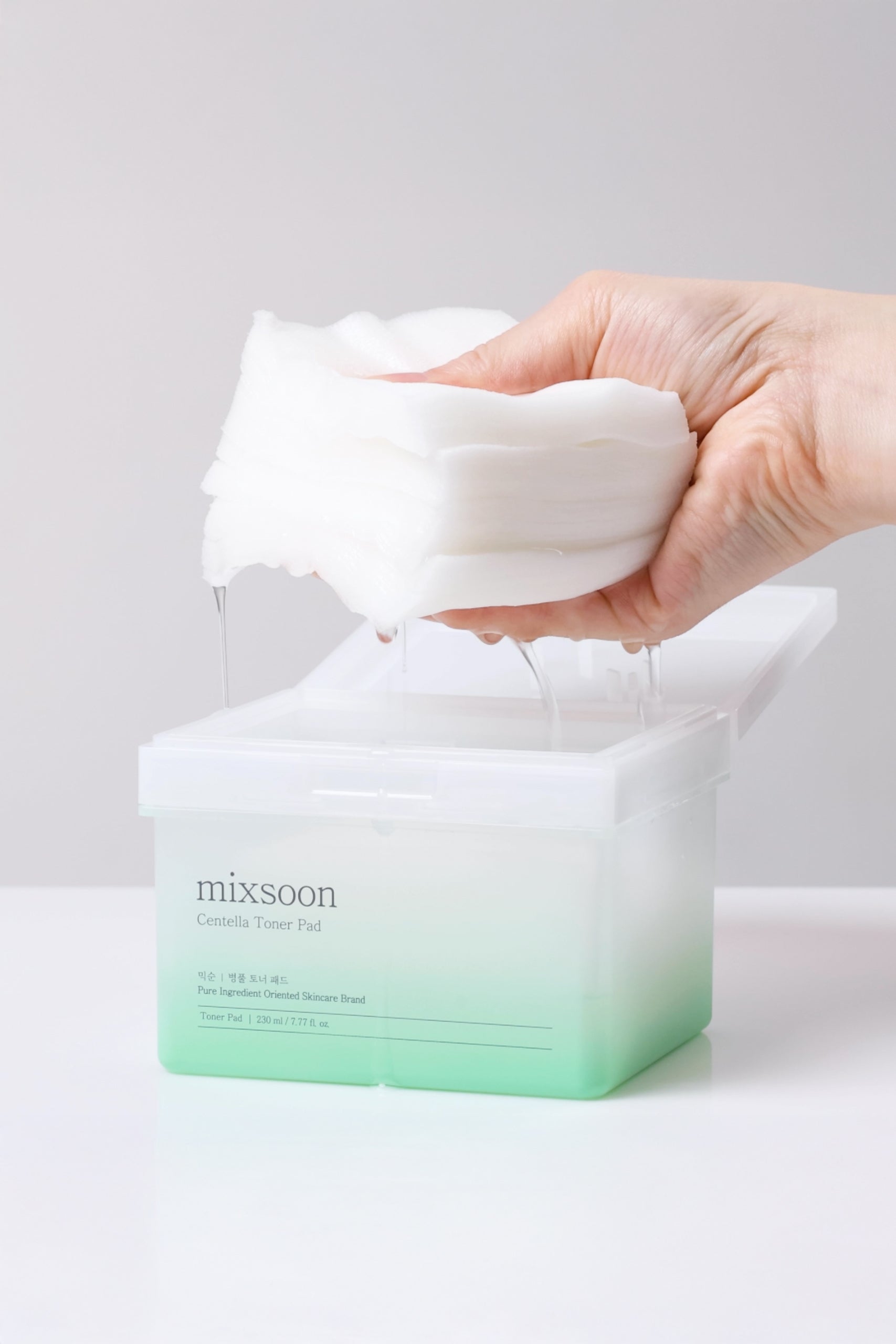 Centella Toner Pad - Dischete calmante pentru fata cu Centella Asiatica - HER