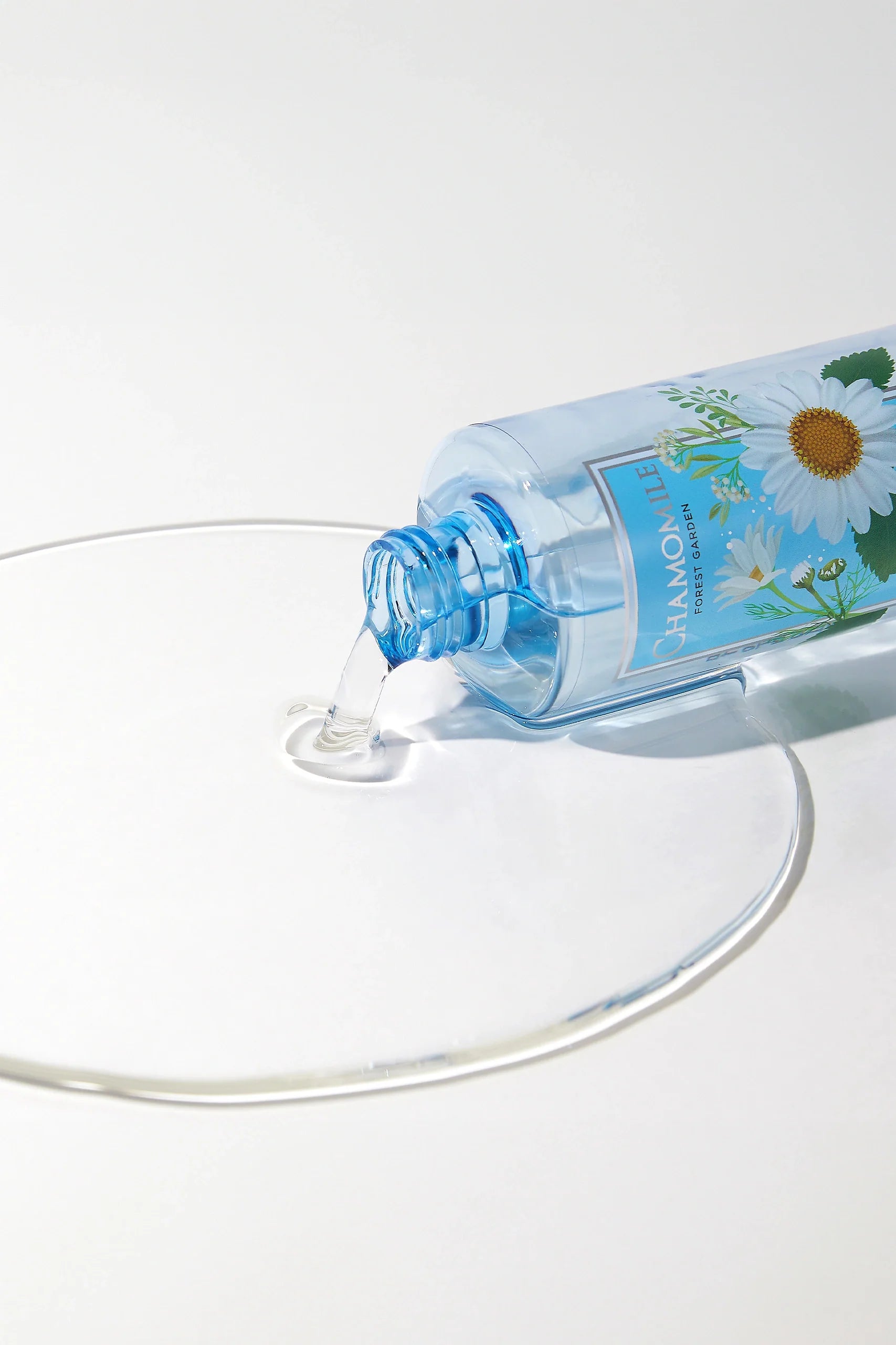 Forest Garden Chamomile Cleansing Oil - Ulei demachiant delicat cu extract de Musetel - HER