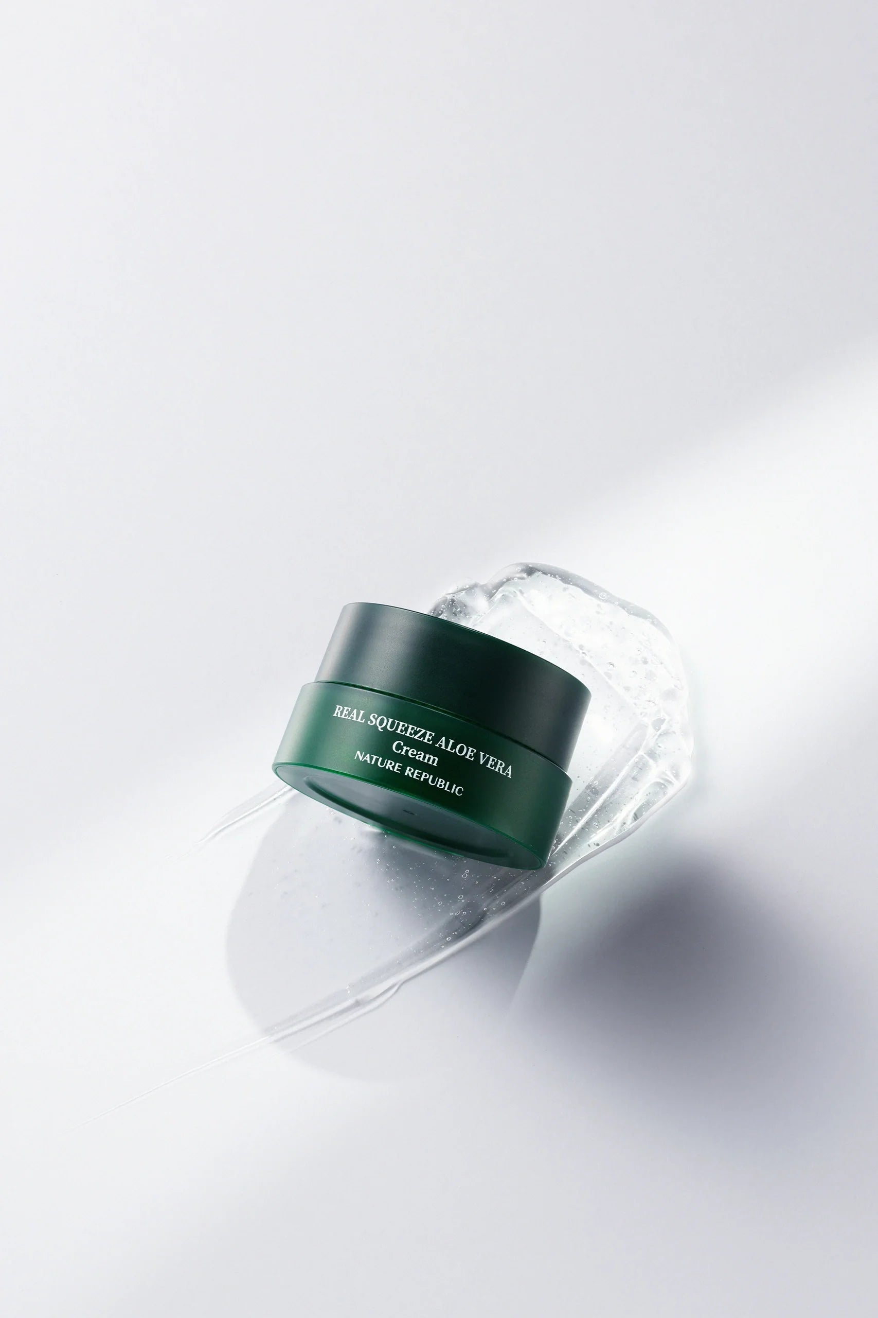 Real Squeeze Aloe Vera Cream - Crema de fata hidratanta cu Aloe Vera - HER